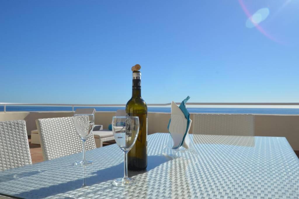 Vistas Al Mar Panoramicas En Estepona Apartment Exterior photo